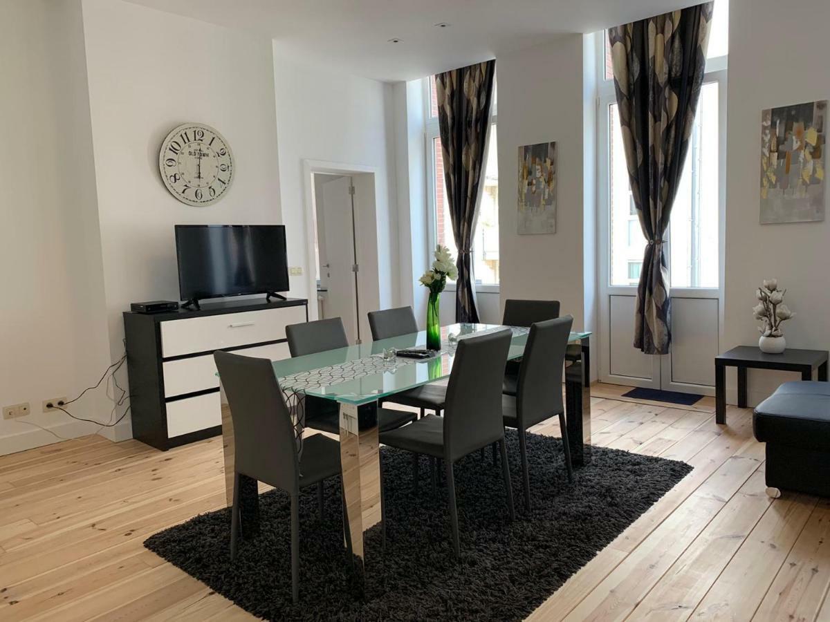 Modern Apartment First Floor Брюссель, Бельгия — бронируйте Апартаменты,  цены в 2024 году